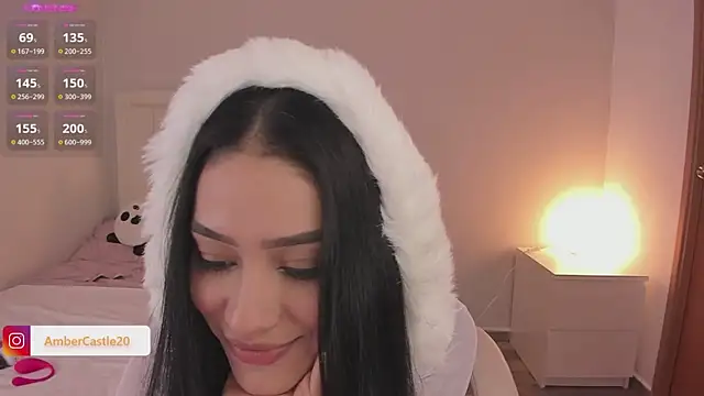 Snapshot of Amber-9 chatting on December 28, 2:11 am Amber-9 online show from December 28, 2:11 am