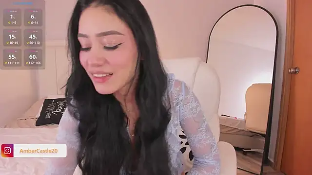 Snapshot of Amber-9 chatting on January 17, 2:18 am Amber-9 online show from January 17, 2:18 am