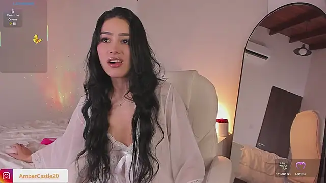 Snapshot of Amber-9 chatting on February 13, 1:08 am Amber-9 online show from February 13, 1:08 am