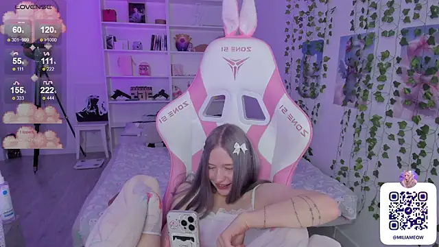 Milia Parker online show from December 8, 10:57 pm