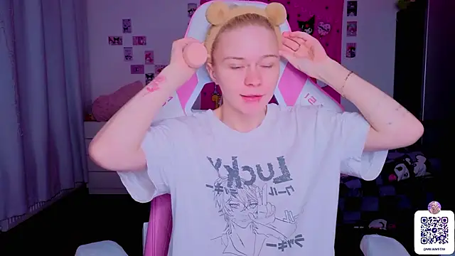 Milia Parker online show from February 13, 8:49 pm