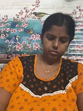 Snapshot of Beauty-queen chatting on March 12, 1:30 pm Beauty-queen online show from March 12, 1:30 pm