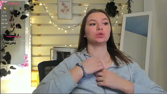 Josephine Kiss online show from March 6, 7:27 am