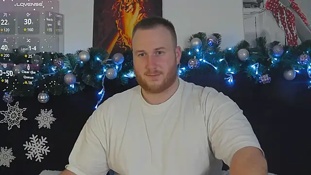 Snapshot of RoddyStill chatting on December 11, 1:49 pm RoddyStill online show from December 11, 1:49 pm