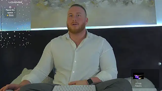 Snapshot of RoddyStill chatting on January 21, 12:29 pm RoddyStill online show from January 21, 12:29 pm