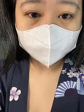 ninini92 online show from January 18, 1:08 pm