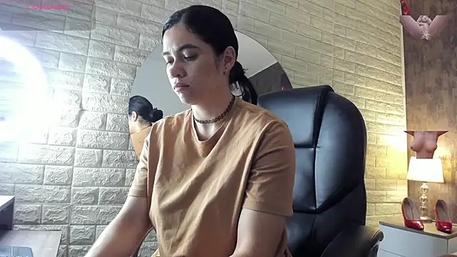 sussy  stone online show from June 26, 11:58 am