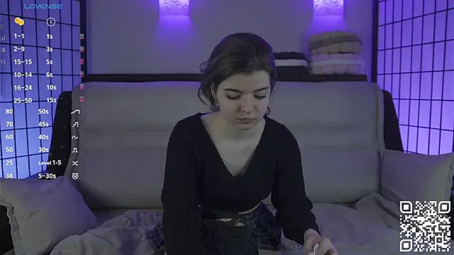 Snapshot of Mary_Shake chatting on March 22, 10:04 pm Mary Shake online show from March 22, 10:04 pm