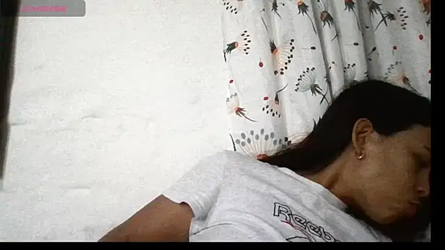 Snapshot of stefany_sexxx chatting on January 12, 1:05 pm stefany sexxx online show from January 12, 1:05 pm