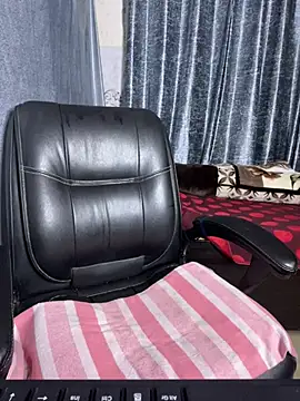 Snapshot of Ritu-Babe chatting on February 1, 6:39 pm Ritu-Babe online show from February 1, 6:39 pm