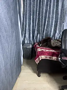 Snapshot of Ritu-Babe chatting on February 20, 5:24 pm Ritu-Babe online show from February 20, 5:24 pm