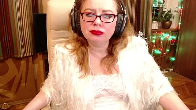 Snapshot of Miss_Tress chatting on January 6, 11:07 pm Miss Tress online show from January 6, 11:07 pm