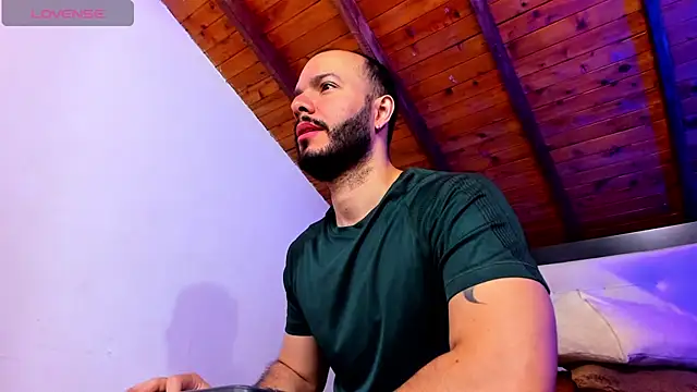 Tom Bailey online show from February 26, 12:48 pm