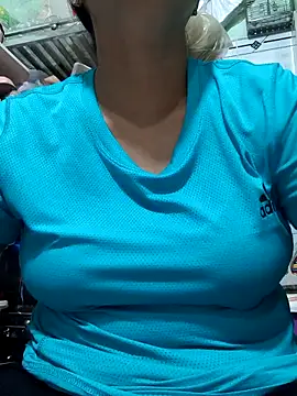 Snapshot of Lanyingxin18 chatting on April 25, 1:52 pm Lanyingxin18 online show from April 25, 1:52 pm