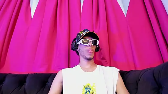 TomyMosterCock online show from December 24, 12:44 am