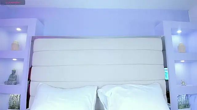 JessyEvans online show from February 13, 7:31 pm