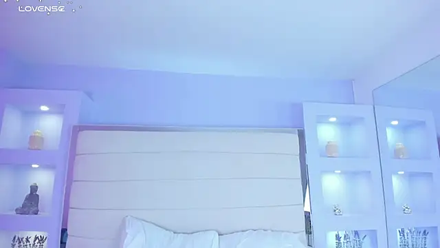 JessyEvans online show from February 25, 2:14 am