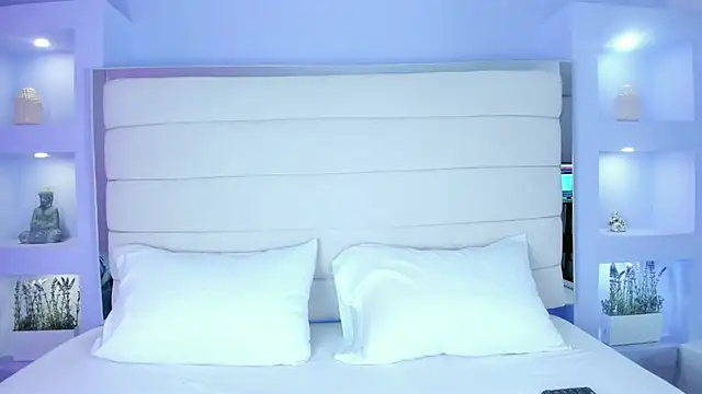 JessyEvans online show from March 8, 7:42 pm