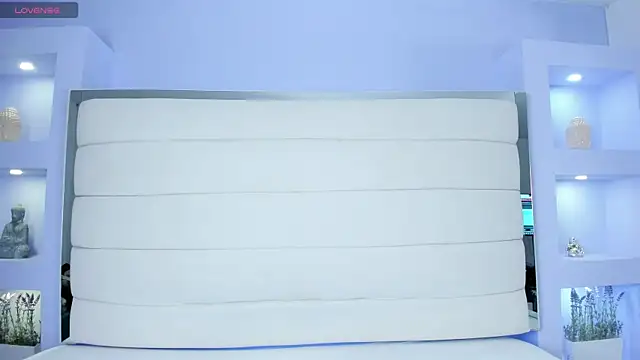 JessyEvans online show from March 17, 7:37 pm