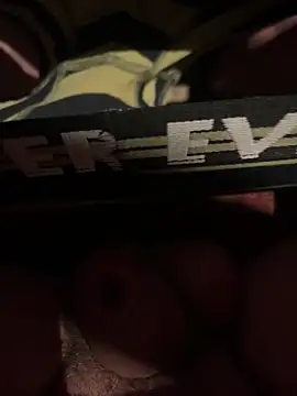 Snapshot of Kemenyfasz93 chatting on March 18, 5:41 am Kemenyfasz93 online show from March 18, 5:41 am