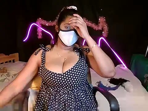 Addy Xl online show from January 8, 5:37 pm