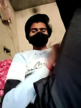 Snapshot of Yasha_14C_Creator chatting on November 10, 6:12 am Yasha 14C Creator online show from November 10, 6:12 am