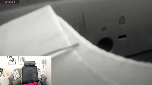 Snapshot of leslyflorez chatting on March 3, 8:54 pm leslyflorez online show from March 3, 8:54 pm