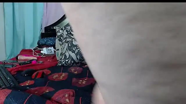 Karina Molina online show from February 11, 9:03 pm