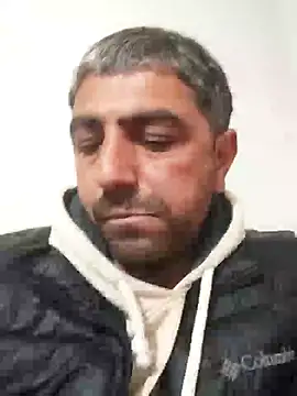 Snapshot of Muratcanik44 chatting on February 3, 12:20 am Muratcanik44 online show from February 3, 12:20 am