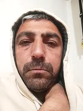 Snapshot of Muratcanik44 chatting on February 3, 9:31 pm Muratcanik44 online show from February 3, 9:31 pm