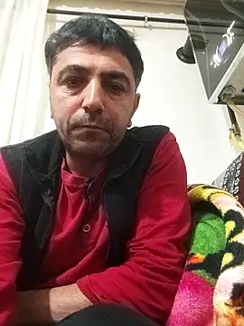 Snapshot of Muratcanik44 chatting on February 10, 10:47 pm Muratcanik44 online show from February 10, 10:47 pm