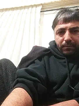 Snapshot of Muratcanik44 chatting on February 17, 9:32 pm Muratcanik44 online show from February 17, 9:32 pm