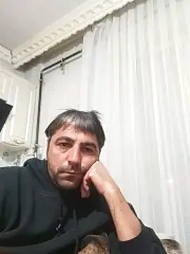 Snapshot of Muratcanik44 chatting on March 3, 11:21 pm Muratcanik44 online show from March 3, 11:21 pm