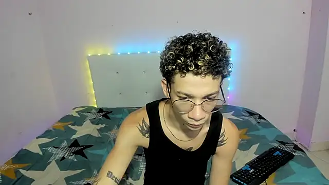 mateodeamjo online show from October 28, 6:28 am