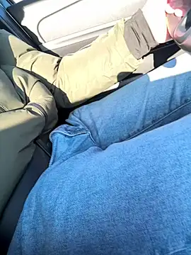 Snapshot of Public_sexyxxx chatting on February 17, 8:30 am Public sexyxxx online show from February 17, 8:30 am