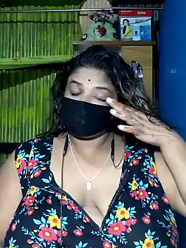 Snapshot of Dusto_Meye chatting on June 16, 11:35 am Dusto Meye online show from June 16, 11:35 am