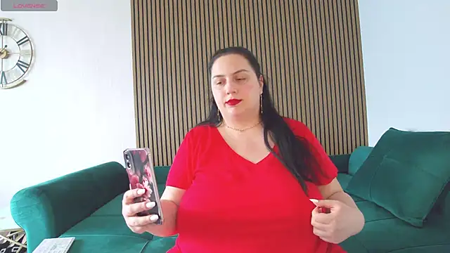 SofiaHanson online show from July 13, 4:43 pm