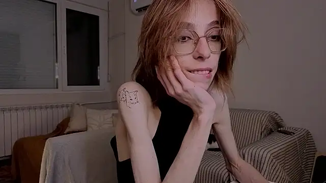 amber quell here online show from November 14, 4:17 pm