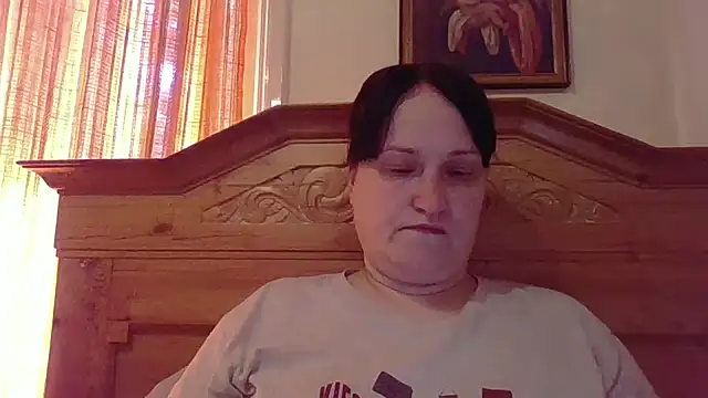 Snapshot of _squirty_cum_lady_ chatting on May 3, 8:09 am squirty cum lady online show from May 3, 8:09 am