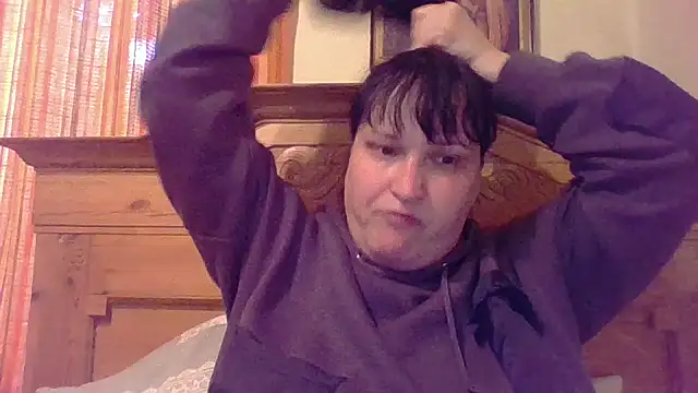 Snapshot of _squirty_cum_lady_ chatting on May 19, 11:38 am squirty cum lady online show from May 19, 11:38 am