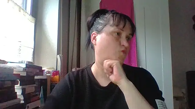 Snapshot of _squirty_cum_lady_ chatting on June 2, 6:32 pm squirty cum lady online show from June 2, 6:32 pm