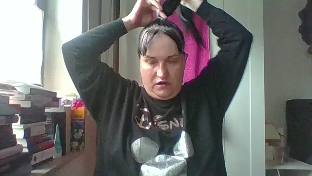 Snapshot of _squirty_cum_lady_ chatting on June 4, 5:46 am squirty cum lady online show from June 4, 5:46 am