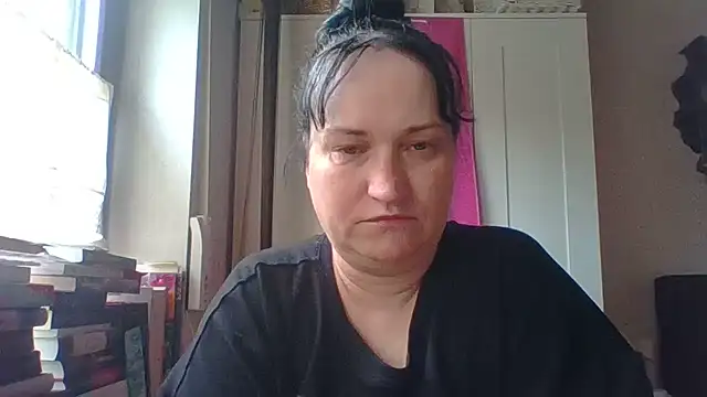 Snapshot of _squirty_cum_lady_ chatting on June 6, 5:56 am squirty cum lady online show from June 6, 5:56 am