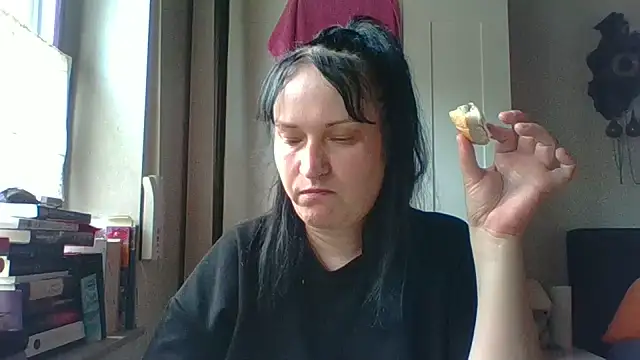 Snapshot of _squirty_cum_lady_ chatting on June 14, 7:10 am squirty cum lady online show from June 14, 7:10 am