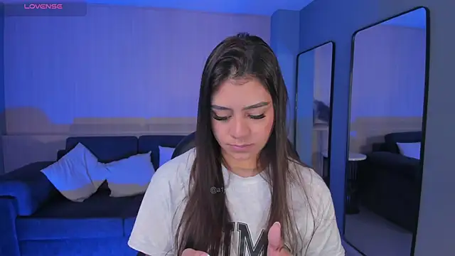 AllyJensen online show from December 22, 10:12 am