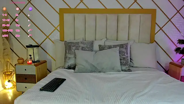 Snapshot of TamyHoney chatting on October 10, 11:48 pm TamyHoney online show from October 10, 11:48 pm