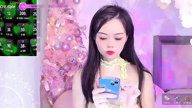 Snapshot of lilies-sweet chatting on January 10, 2:25 am lilies-sweet online show from January 10, 2:25 am