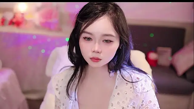 Snapshot of lilies-sweet chatting on December 4, 3:10 pm lilies-sweet online show from December 4, 3:10 pm