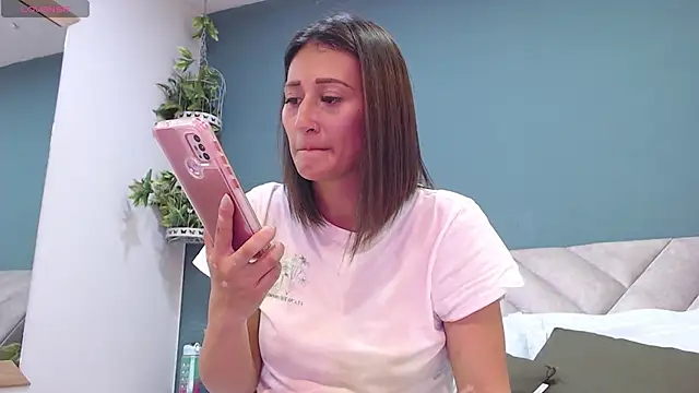 SharisWillian online show from February 13, 3:18 am