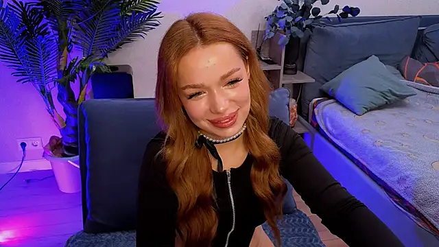 Snapshot of Lily_Yin chatting on December 31, 2:08 am Lily Yin online show from December 31, 2:08 am